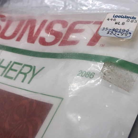 SUNSET Stitchery Kit THE WONDERMENT OF SANTA Vtg Christmas #2086 Cross-Stitch - Picture 14 of 14